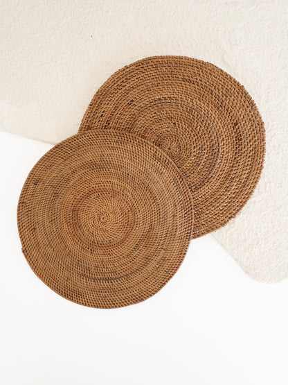 Kaia Rattan Ate Round Placemat